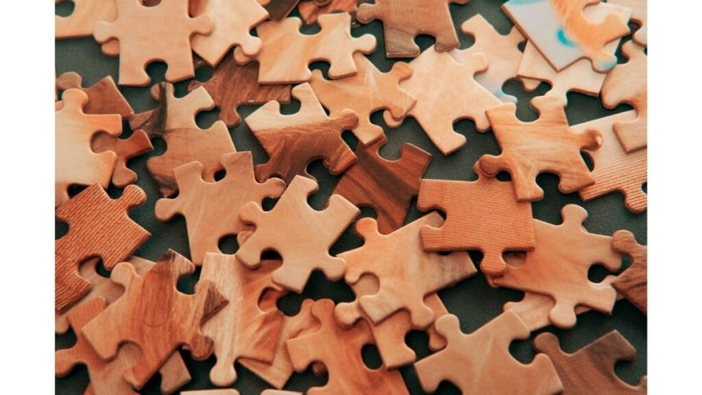 Puzzle pieces