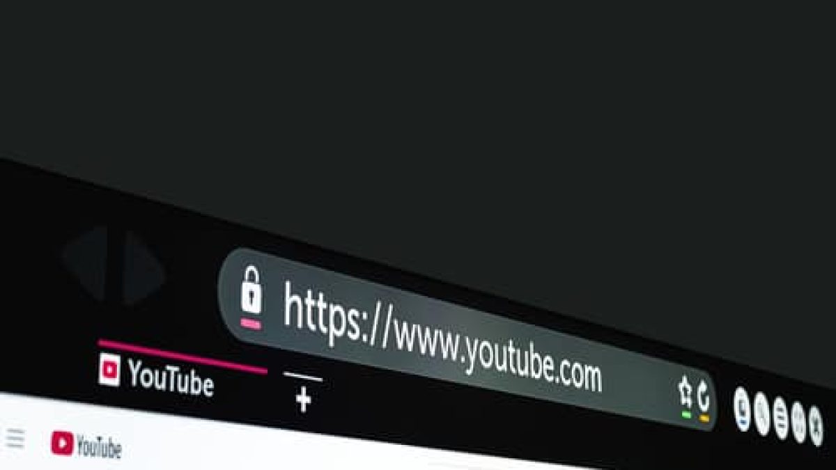 Optimizing Videos for Maximum Visibility